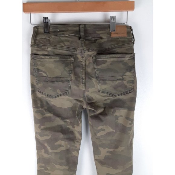 American Eagle Women's Green Camo Distressed Jegging Skinny Jeans Stretch 2 - Picture 5 of 8